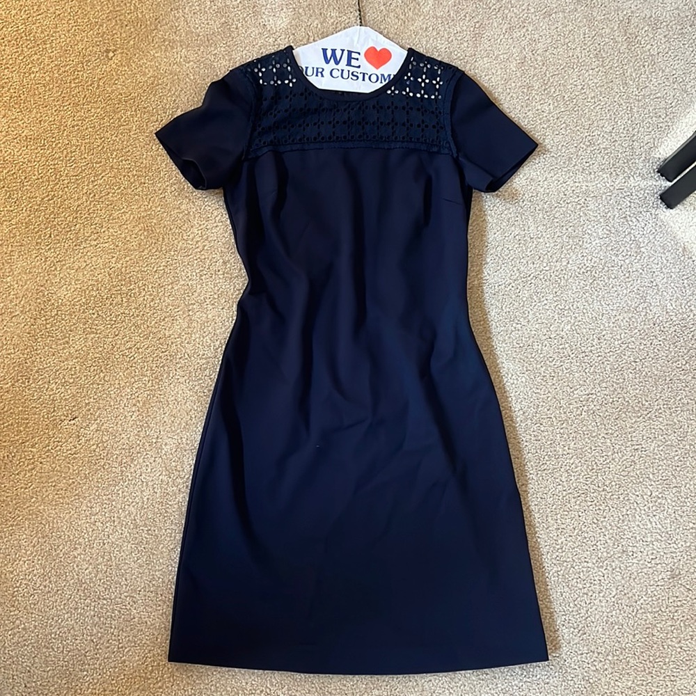 Brooks Brothers Red Fleece Women's Size S Dress Navy Blue Eyelet Yoke EUC